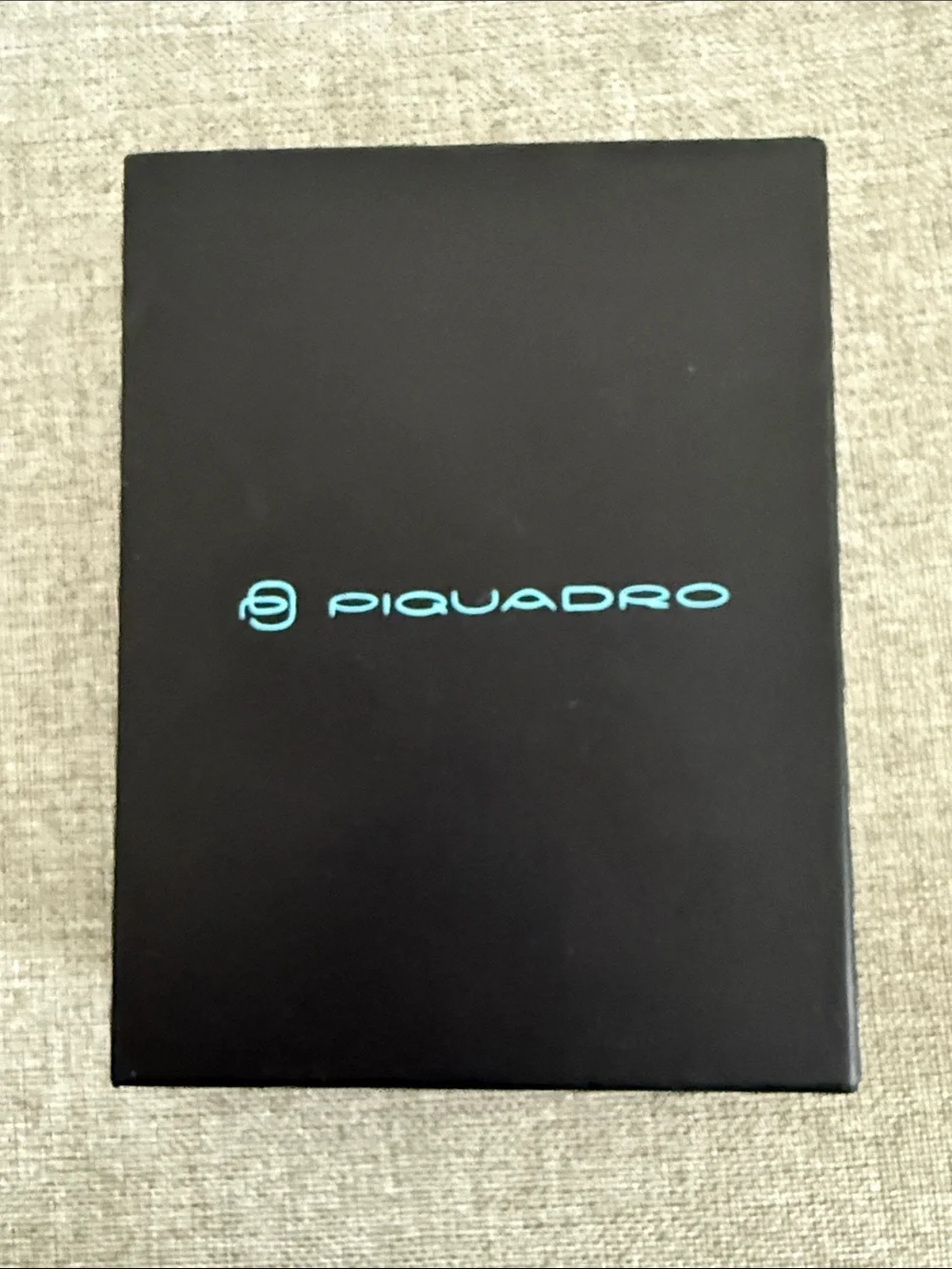 Piquadro blade collection Two-Tone Leather Bifold Wallet
